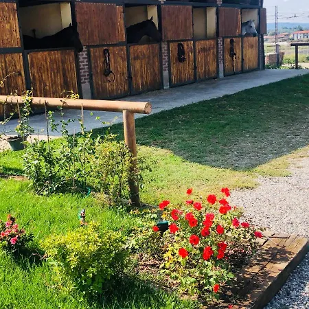 Tenuta Legnate Bed & Breakfast 3*