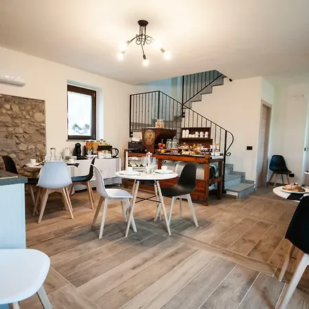 Tenuta Legnate Sesto Calende